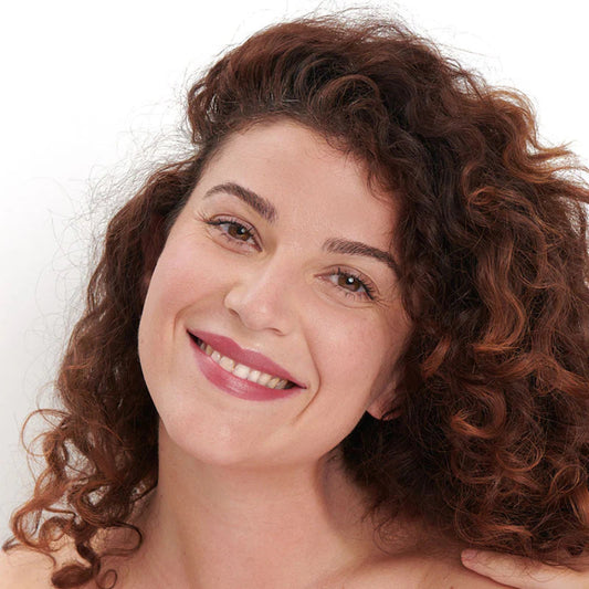 rendu rouge à lèvres rose pale pomponne