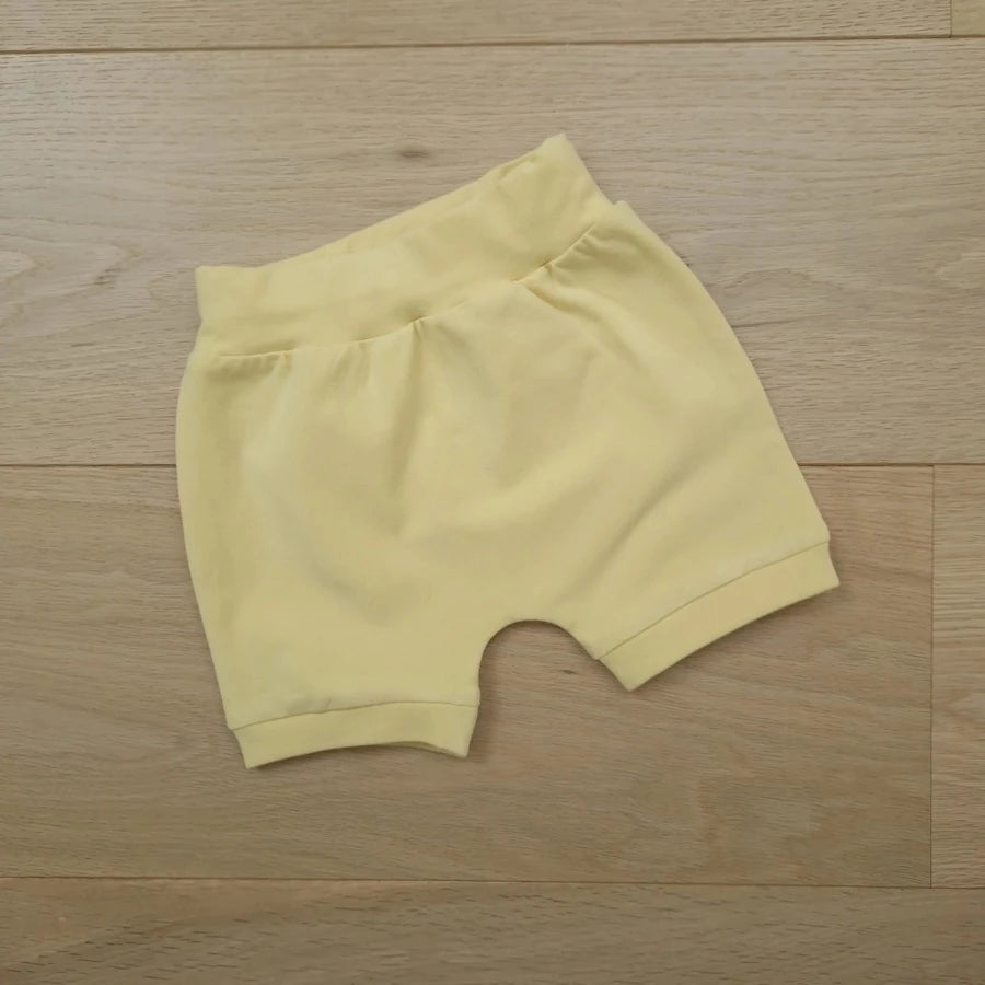 Short évolutif Jaune pastel