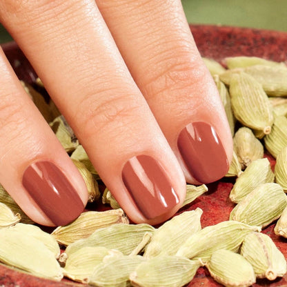 Vernis manucurist couleur brique