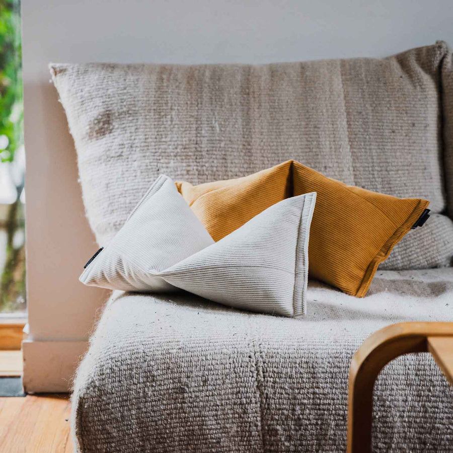 Coussin cervical · SALVADOR Luleå (velours) fabriqué en France